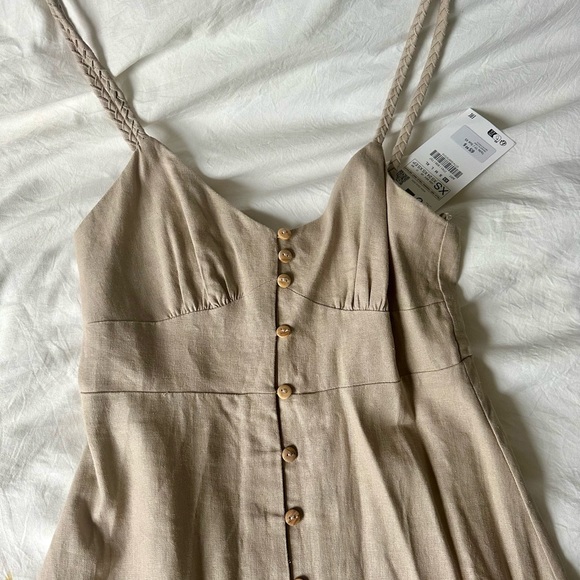 Zara dress - Picture 3 of 6